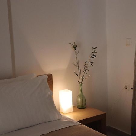 Zea Apartments Himare Bagian luar foto