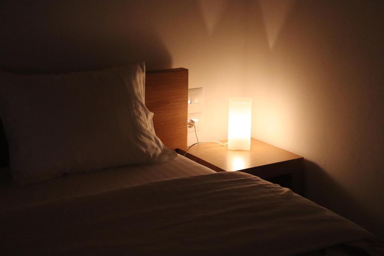 Zea Apartments Himare Bagian luar foto